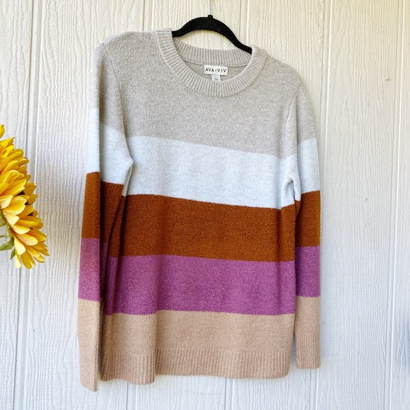 Ava & Viv Colorblock Sweater - Picture 4 of 9